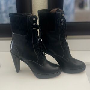 Nike Black Women's Lace-Up Ankle custom Boots